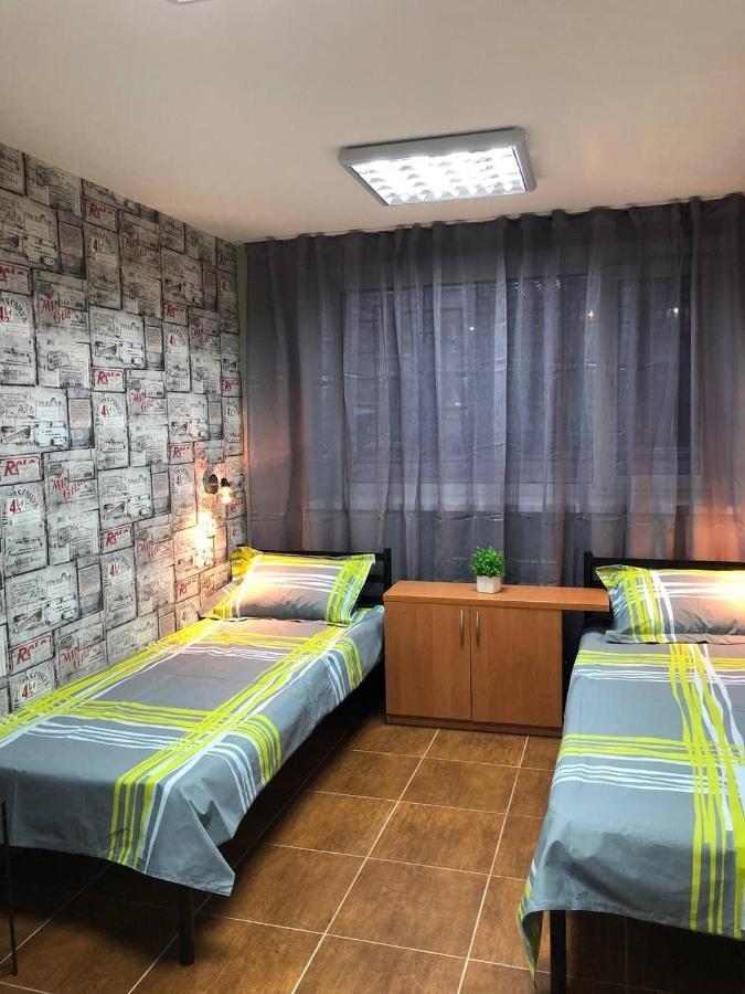 Хостел Lime Dnjepropetovsk Buitenkant foto