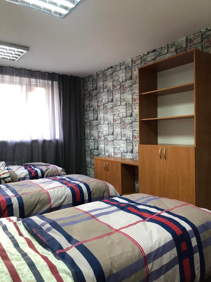 Хостел Lime Dnjepropetovsk Buitenkant foto